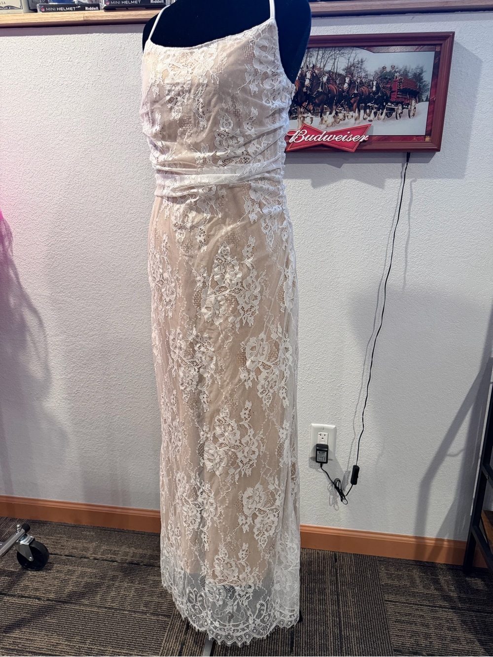 Spaghetti-Strap Lace Maxi Dress in Ivory and Cream